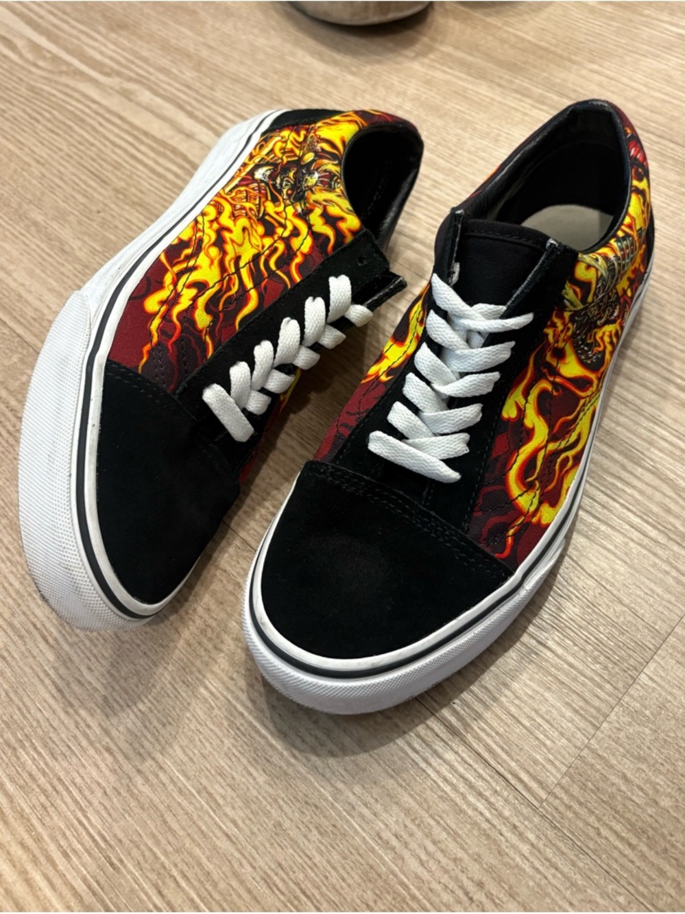 Vans Old Skool Flame Skull Graphic